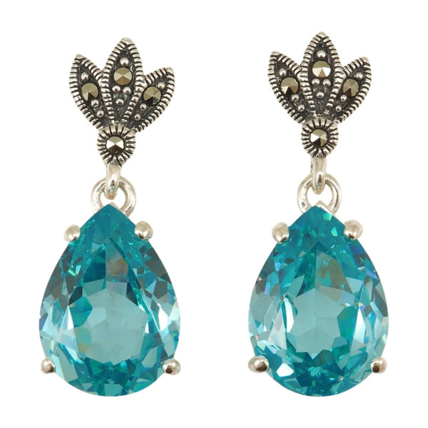 Sidabriniai auskarai su briaunuotu mėlynos spalvos cirkoniu ESB356