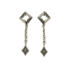 Sidabriniai auskarai su markazitais ESB160